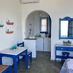 Cavos By The Sea * ドリオス