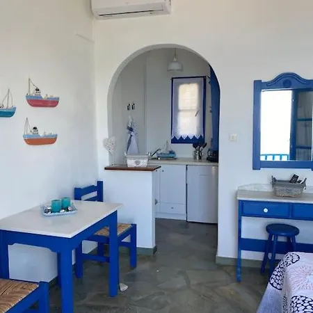 Cavos By The Sea * Drios