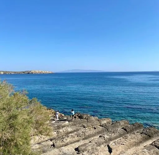 Cavos By The Sea * Drios